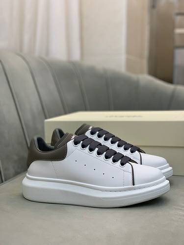 Picture of Alexander McQueen Shoes Men _SKUfw110273171fw